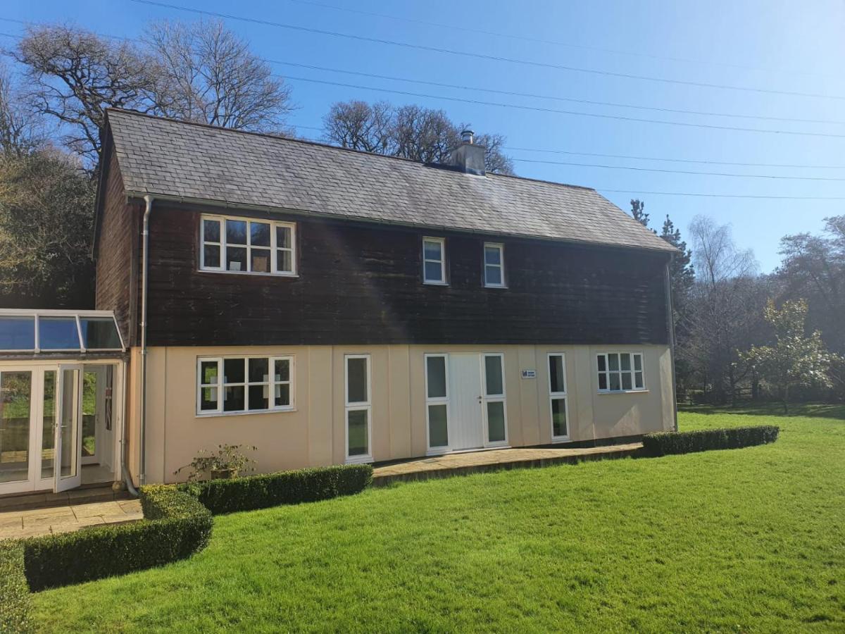 Osbornes Holiday House Near Exeter With Swimming Pool Eksteriør bilde
