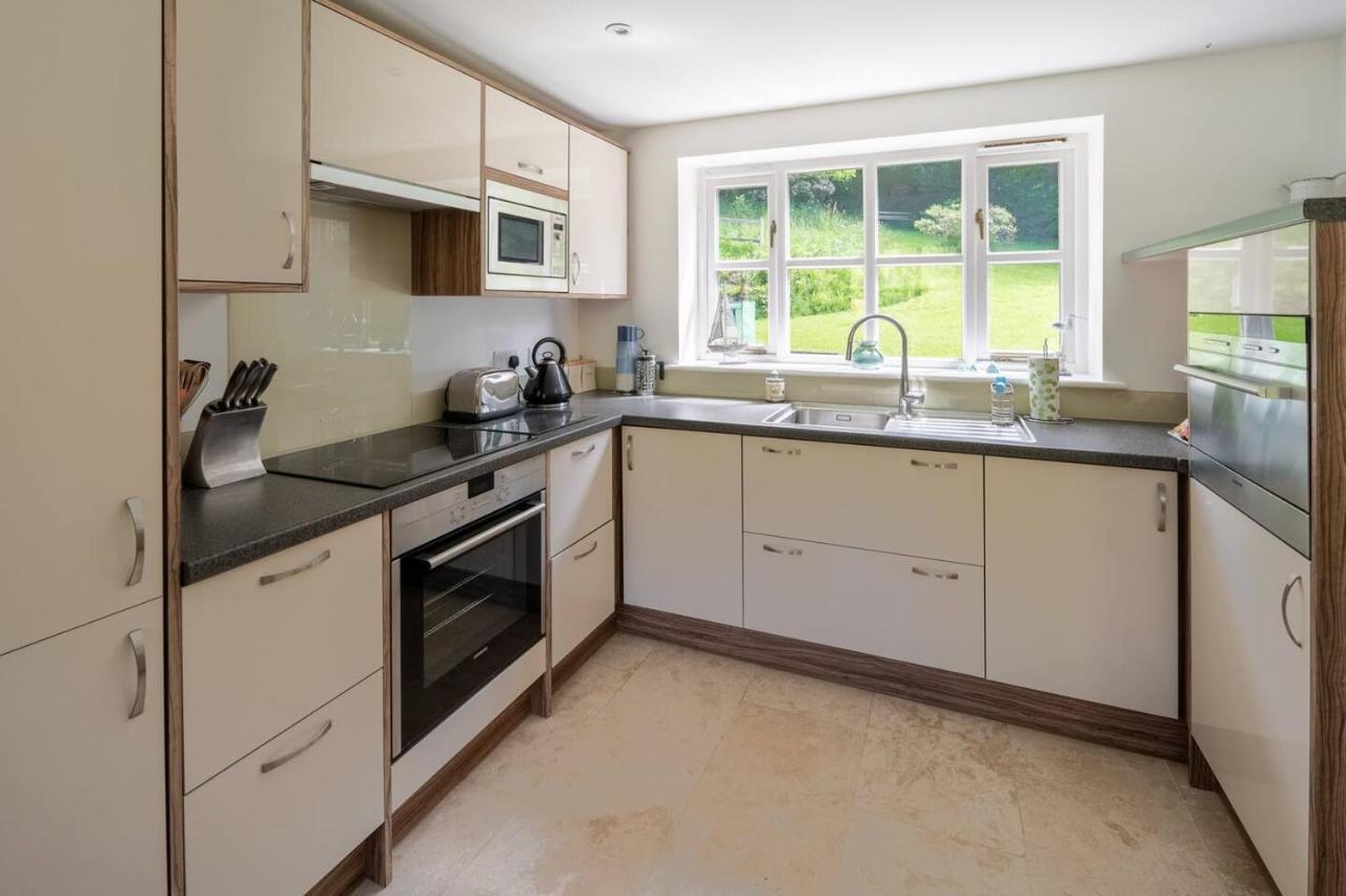 Osbornes Holiday House Near Exeter With Swimming Pool Eksteriør bilde